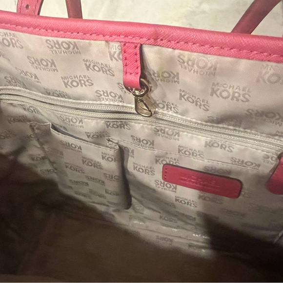 Pink Flower Vintage Michael Kors Purse - Picture 9 of 15